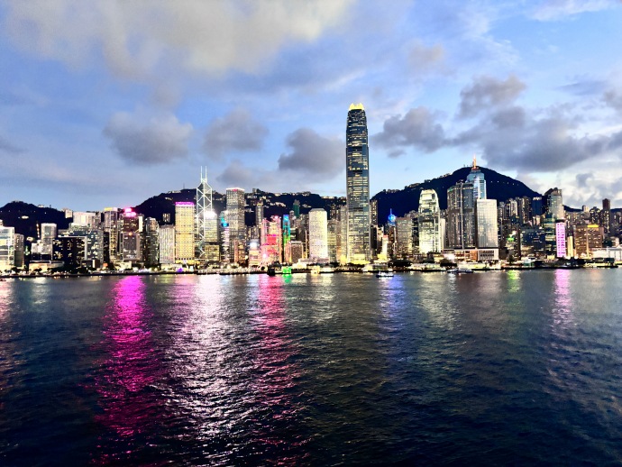 融合多元文化的香港,国际都市的现代化魅力