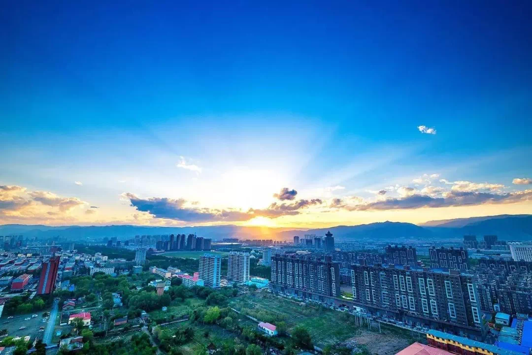 呼和浩特小巷深处的独特美食之旅